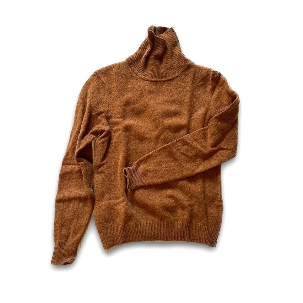 Uniqlo Turtleneck Sweater